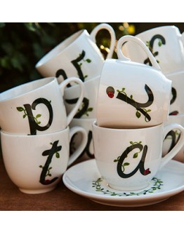 Porcellana Bianca letter coffee cup